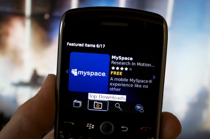 Illustration for article titled BlackBerry App World Tour and Impressions